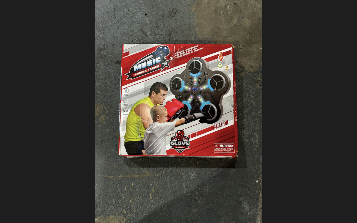 Music boxing target
